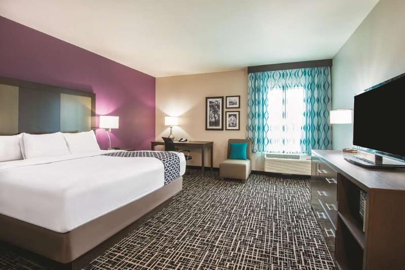 La Quinta By Wyndham York Hotel Exterior foto